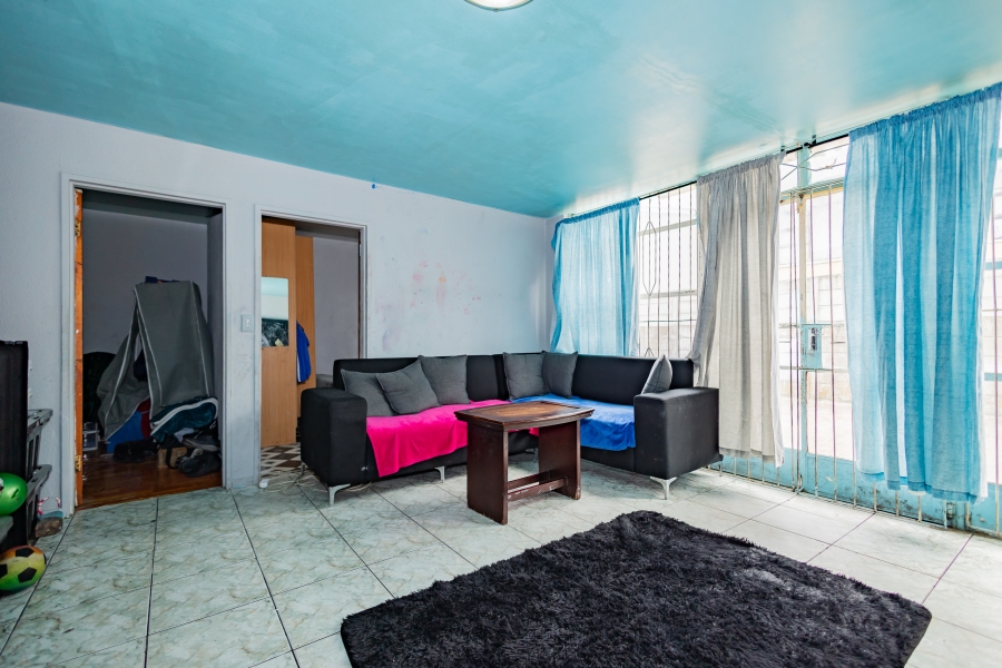 2 Bedroom Property for Sale in Oakdene Western Cape
